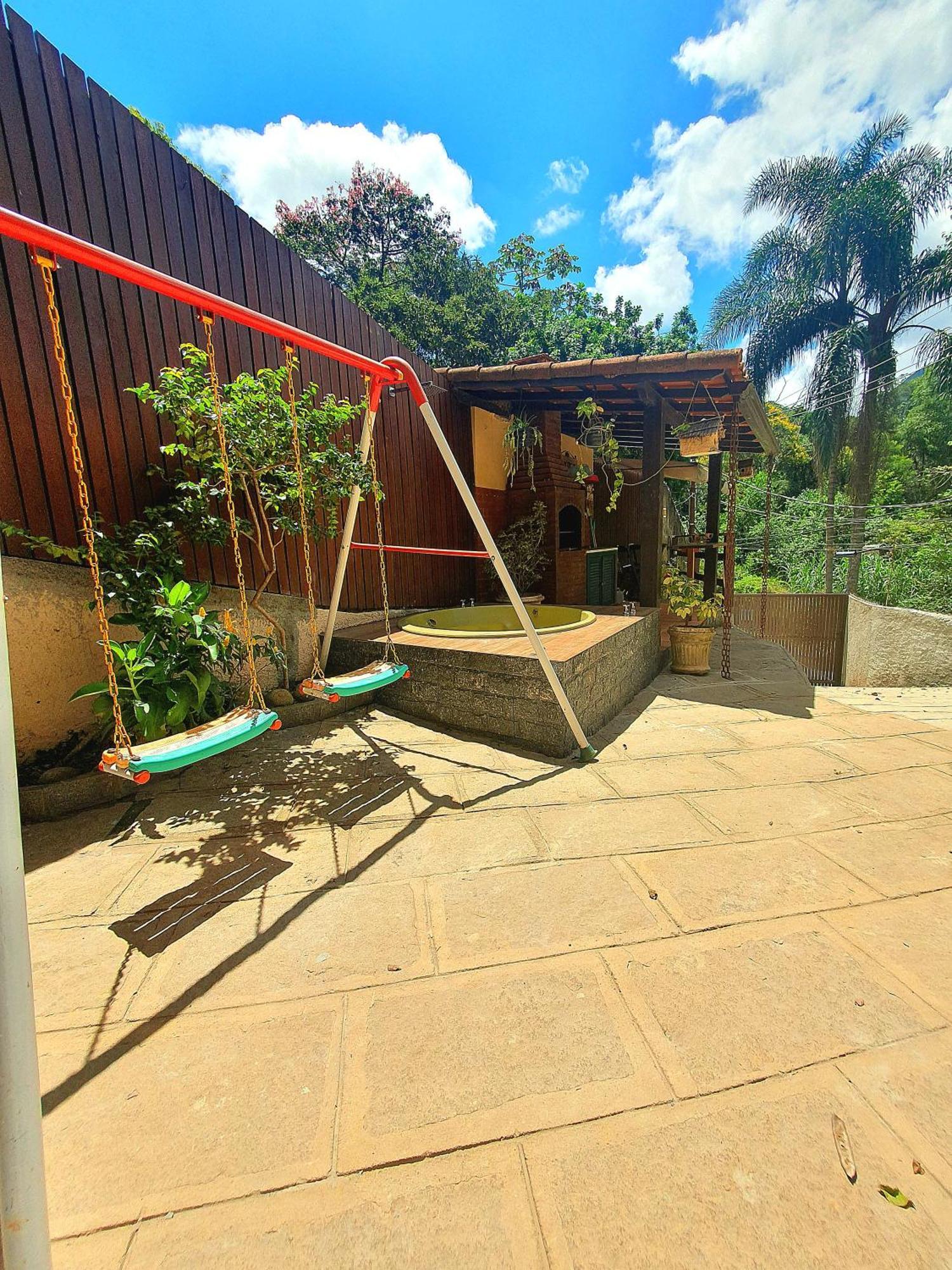 Aconchego De Itaipava - Casa De 3 Quartos, Equipada, Area Kids, Jacuzzi, Pet Friendly, Churrasqueira, Em Meio A Natureza E Proximo Ao Centro Do Bairro Petropolis (Rio de Janeiro) Exterior foto