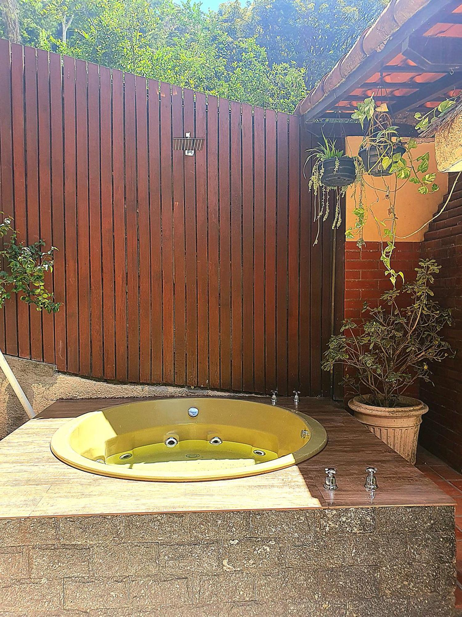 Aconchego De Itaipava - Casa De 3 Quartos, Equipada, Area Kids, Jacuzzi, Pet Friendly, Churrasqueira, Em Meio A Natureza E Proximo Ao Centro Do Bairro Petropolis (Rio de Janeiro) Exterior foto