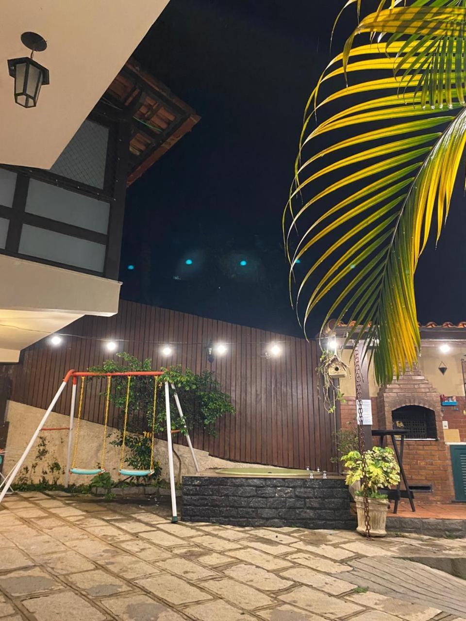 Aconchego De Itaipava - Casa De 3 Quartos, Equipada, Area Kids, Jacuzzi, Pet Friendly, Churrasqueira, Em Meio A Natureza E Proximo Ao Centro Do Bairro Petropolis (Rio de Janeiro) Exterior foto
