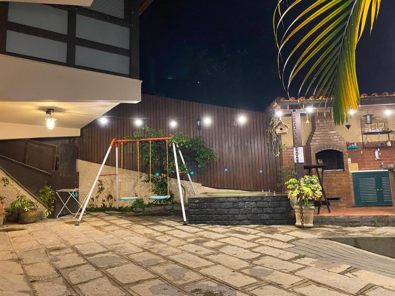Aconchego De Itaipava - Casa De 3 Quartos, Equipada, Area Kids, Jacuzzi, Pet Friendly, Churrasqueira, Em Meio A Natureza E Proximo Ao Centro Do Bairro Petropolis (Rio de Janeiro) Exterior foto